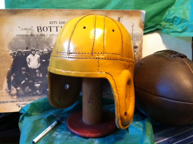 Vintage Green Bay Packers leather helmet fetches $33,600 at auction